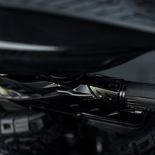 Load image into Gallery viewer, HK Fossil - Eclipse LV2 - Onyx