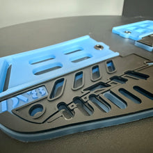 Load image into Gallery viewer, Aquamarine and Black DV8 Proflex - Full Goggle Build

